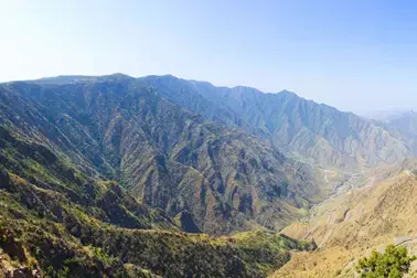 ستيرلينغ لاستشارات الضيافة تنجز بنجاح دراسة الجدوى لفندق كيرتن للضيافة المتخصص بالعافية في أبها